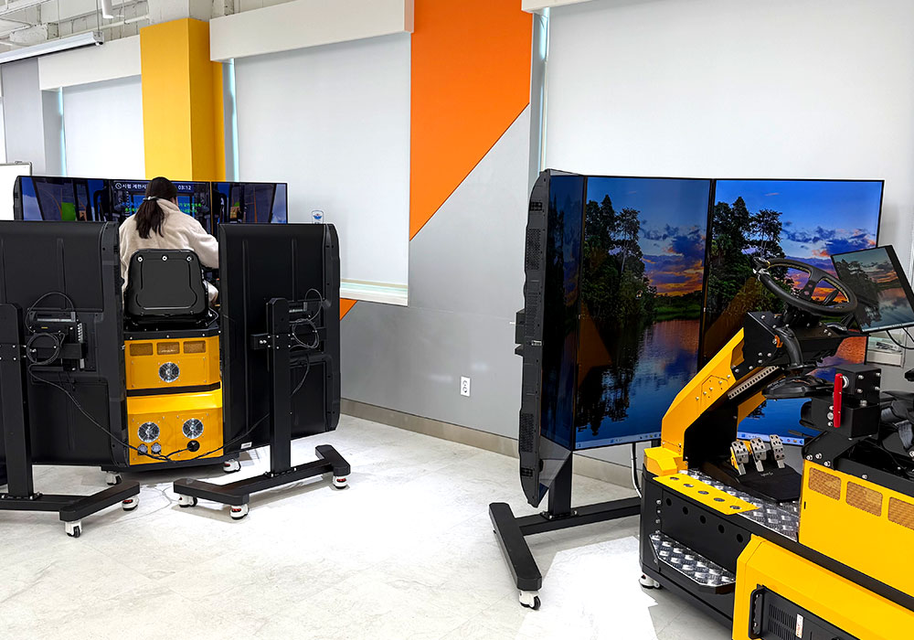 2025-08-20_excavator-porklift-simulator-delivery-complete.jpg